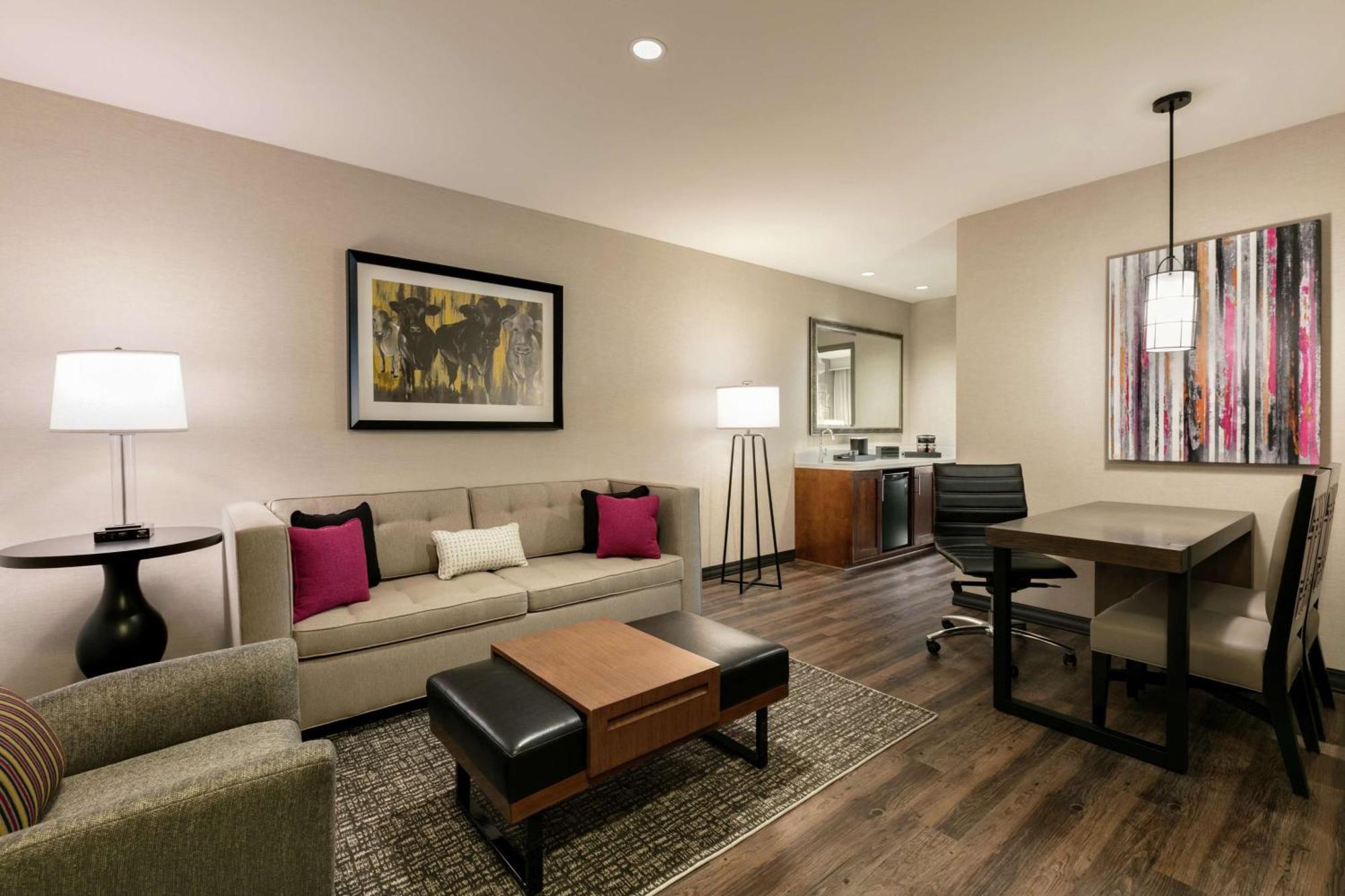 فندق أجنحة إمباسي باي هيلتون بيركيلي هايتس Berkeley Heights المظهر الخارجي الصورة