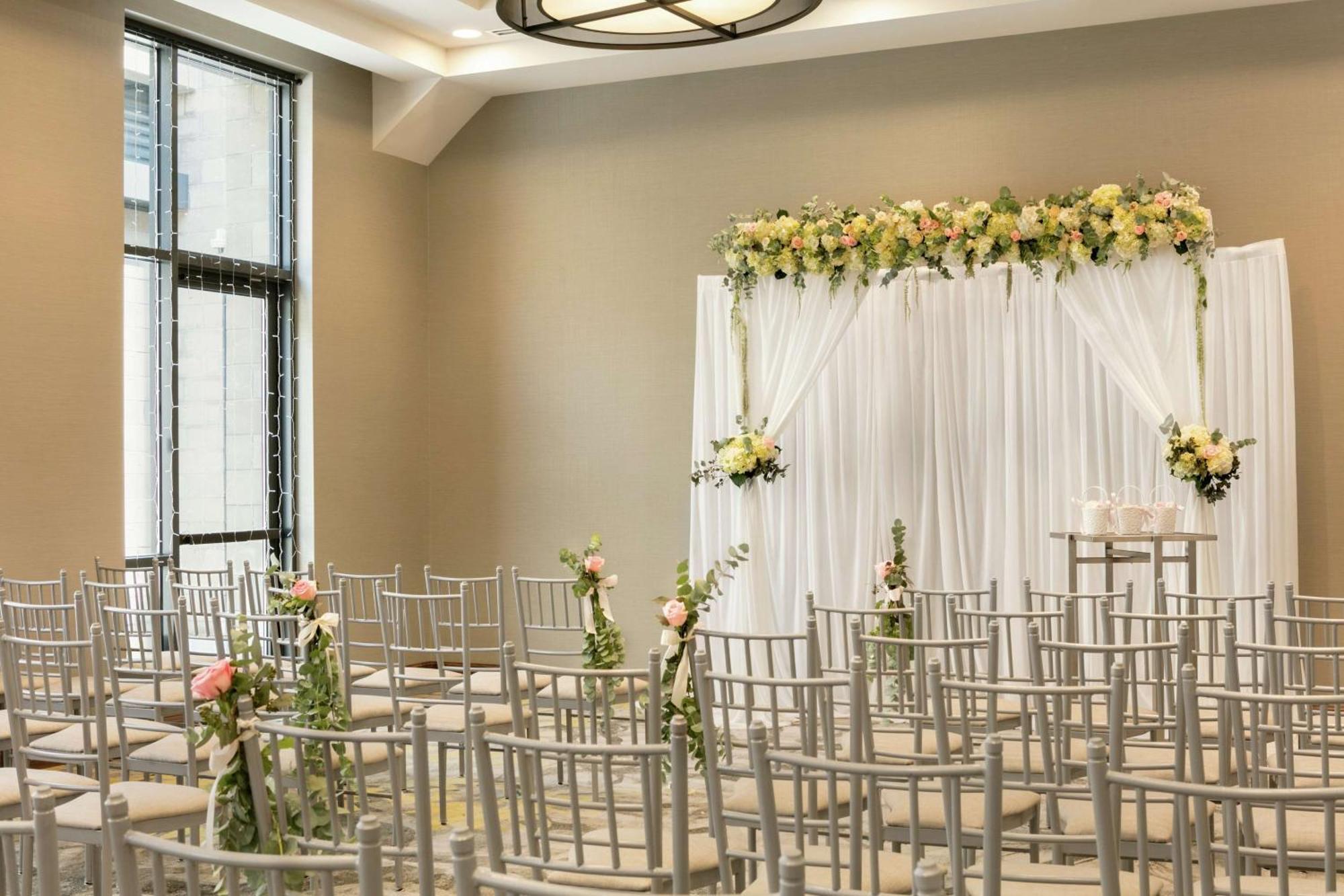 فندق أجنحة إمباسي باي هيلتون بيركيلي هايتس Berkeley Heights المظهر الخارجي الصورة